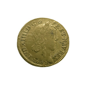 France Louis with long wick 1651-A Louis XIV