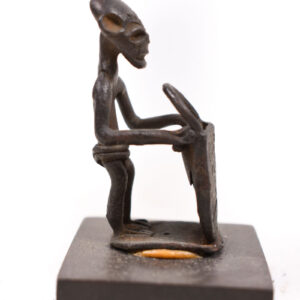 Goldweight figure - Bronze - Ashanti - Ghana