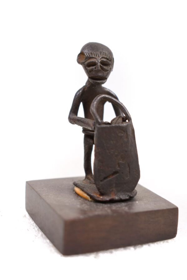 Goldweight figure - Bronze - Ashanti - Ghana