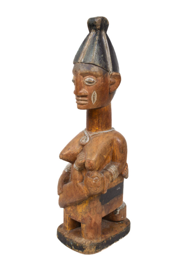 Maternity figure - Wood - Yoruba - Nigeria