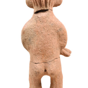 Maternity Figure - Terracotta- Lobi - Burkina FasoSuch pieces are used in rites related to fertility. Terracotta statues are relatively rare.