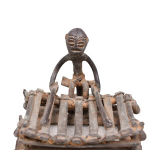 Goldweight figure - Bronze - Ashanti - Ghana