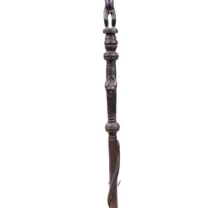 Power Stick / Scepter - Wood - Djimini - Ivory CoastCountry: Mali Material: Wood Period: Mid 20th century Sold with stand: No Dimensions: 138x6x6 cm Weight: 1700 gram Condition: Good condition, used with some signs of wear